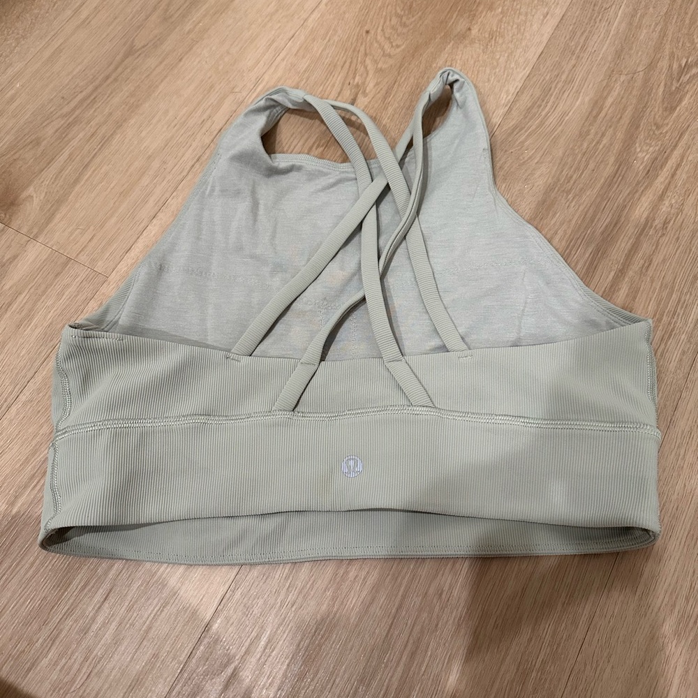 3 lululemon sports bras